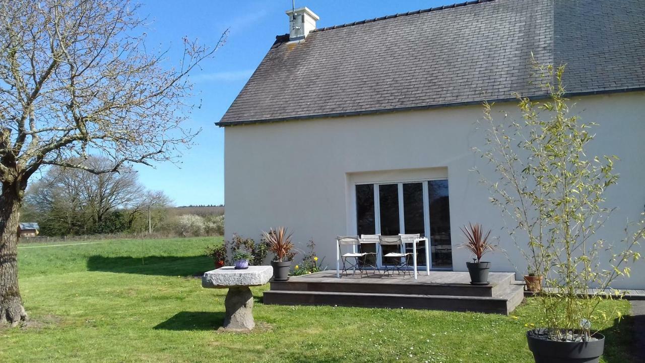 Villa le bois du loup en brocéliande à Paimpont Extérieur photo